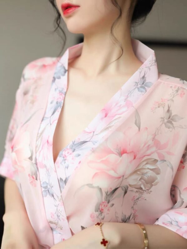 Chiffon floral nightdress - Image 4